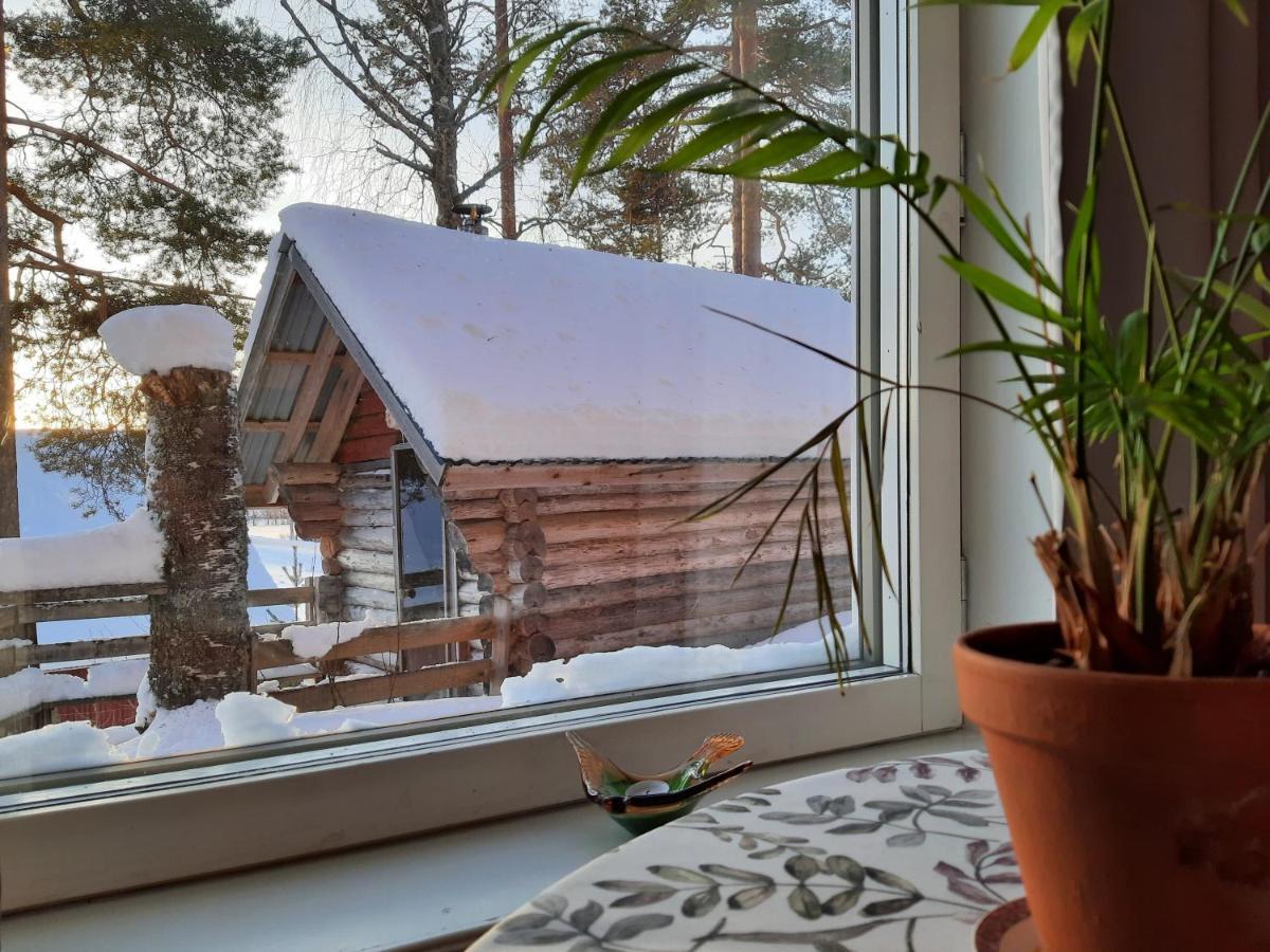 Kalix Riverside Inn, Farm Timbering エクステリア 写真