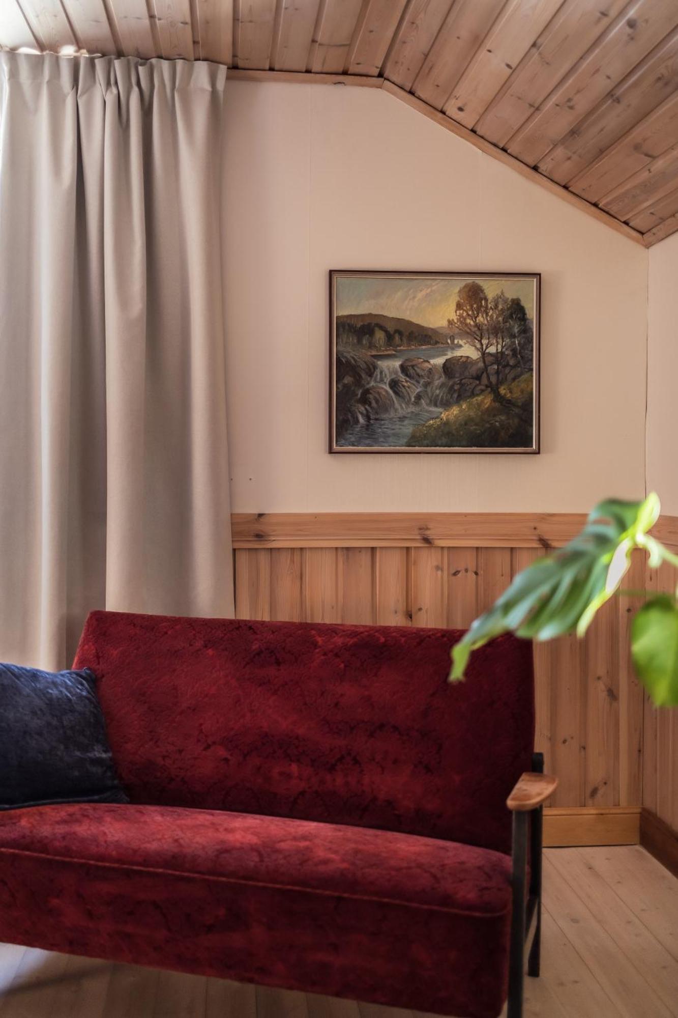 Kalix Riverside Inn, Farm Timbering エクステリア 写真