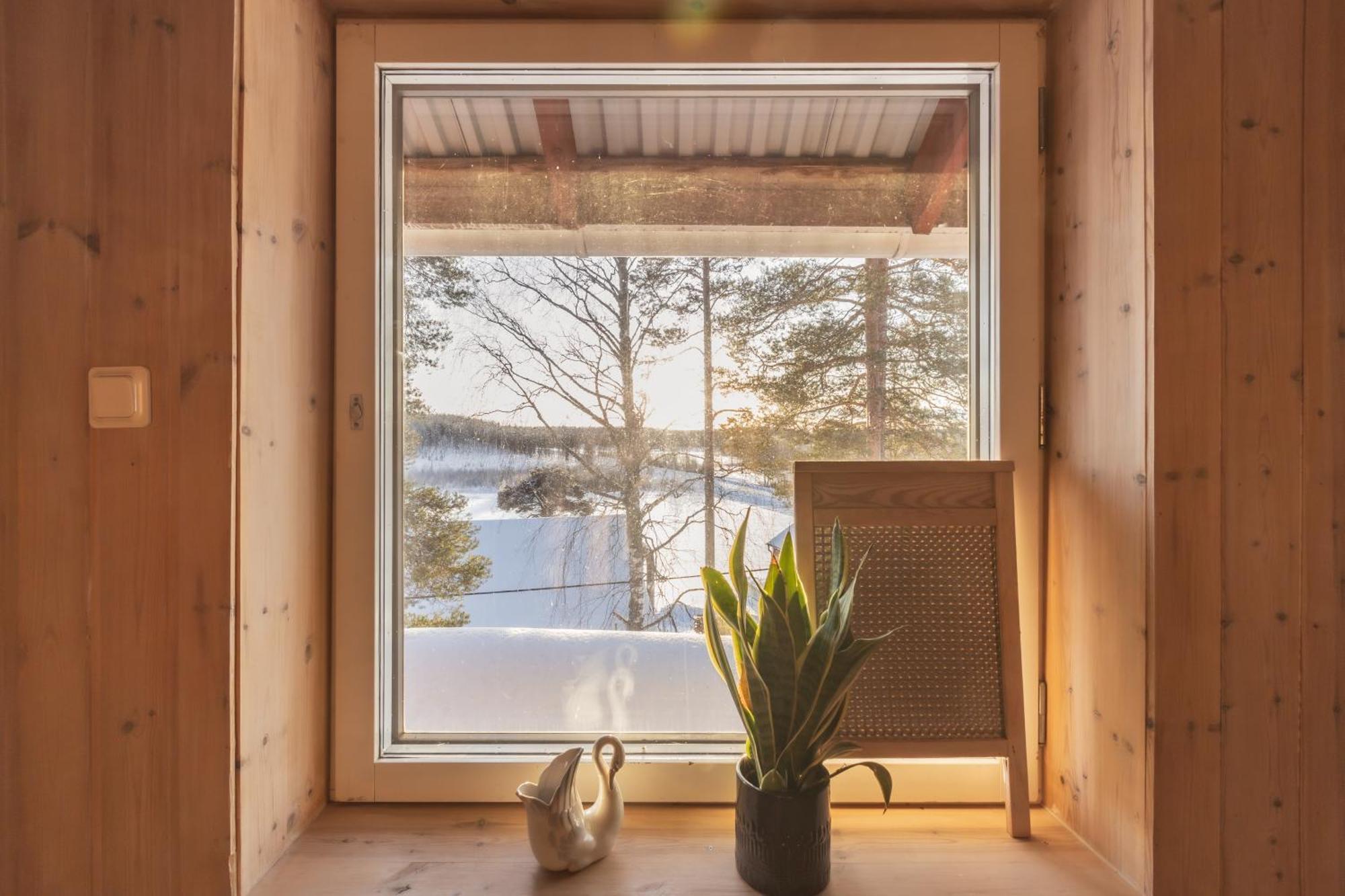 Kalix Riverside Inn, Farm Timbering エクステリア 写真